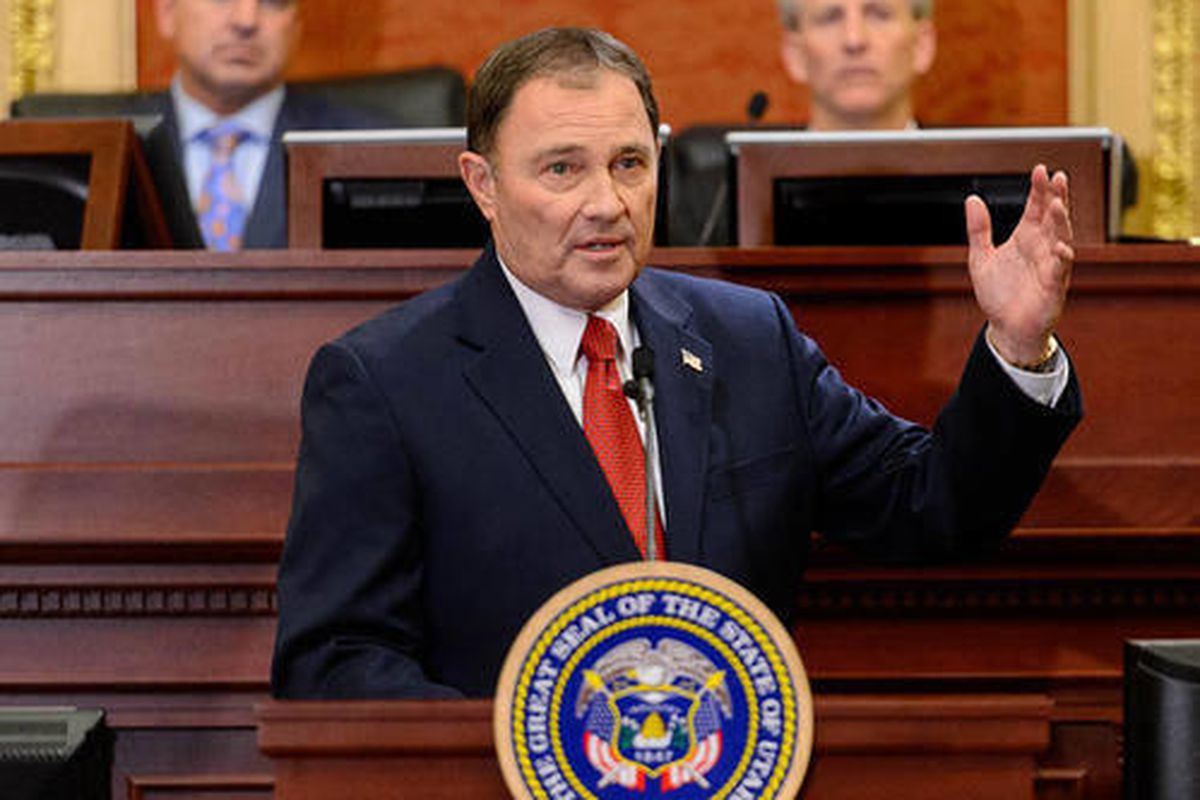 Governor Gary Herbert delivers the state of the state address at the state capitol building in Salt Lake City, Tuesday January 27, 2015. The Beehive State ranked as the best performing state in economic growth for the second year in a row, according to a 