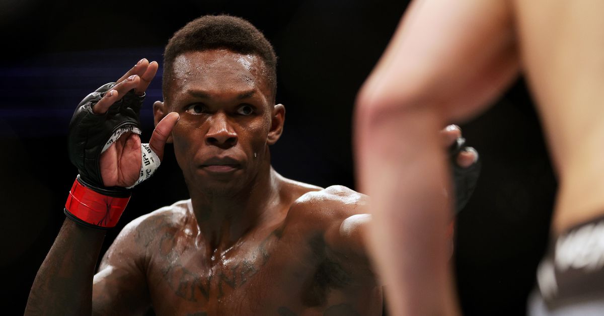 Adesanya says Pimblett is being ‘fed a bum’ at UFC London thumbnail