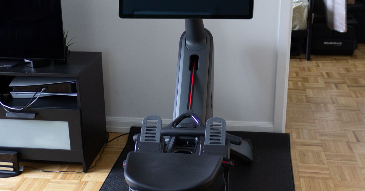 Read more about the article Peloton Row hands-on: pretty much what you’d expect – The Verge