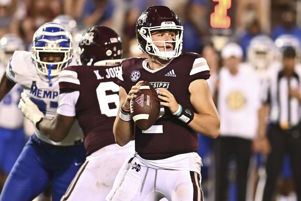 NCAA Football: Memphis at Mississippi State