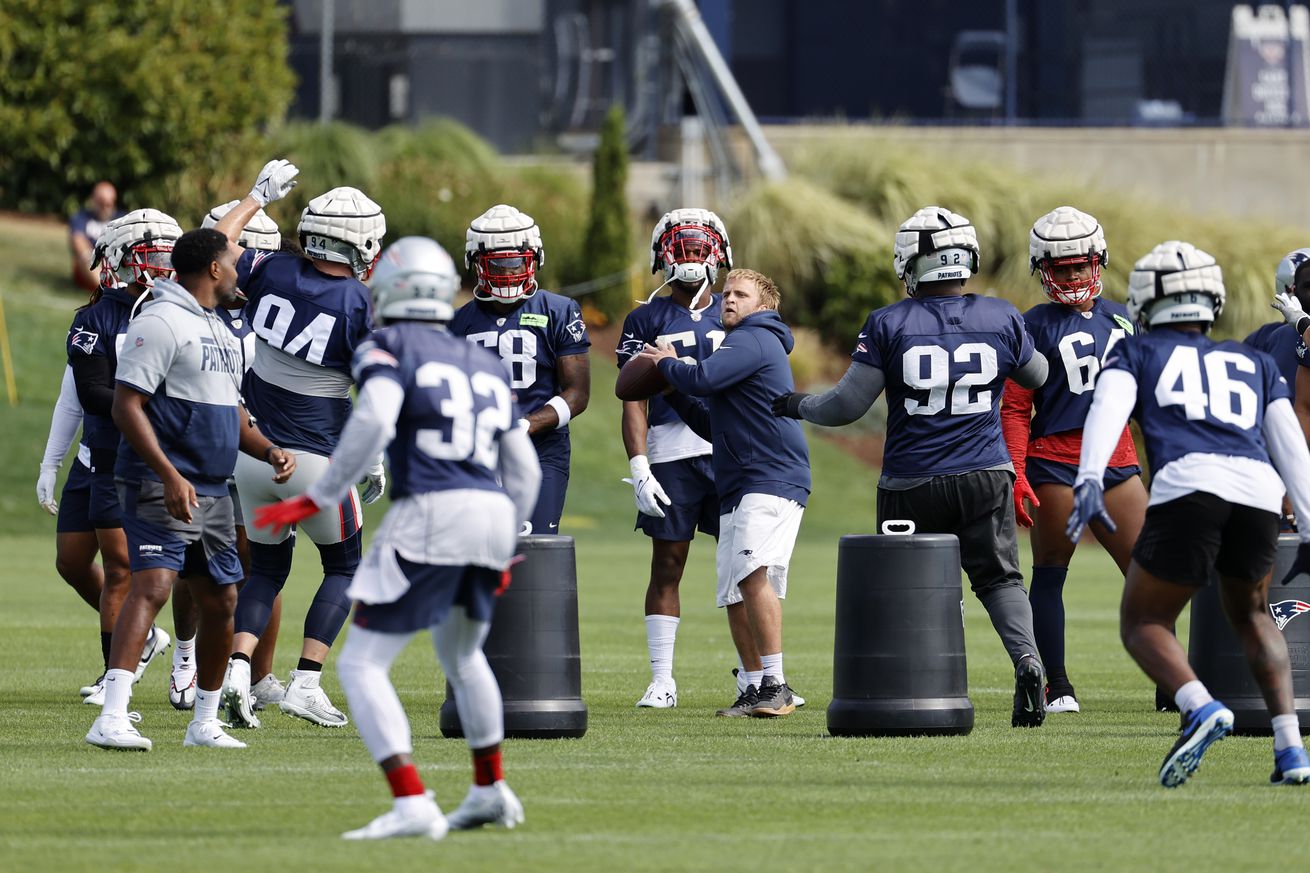 Sunday Patriots Notes: It’s time to talk about New England’s defense