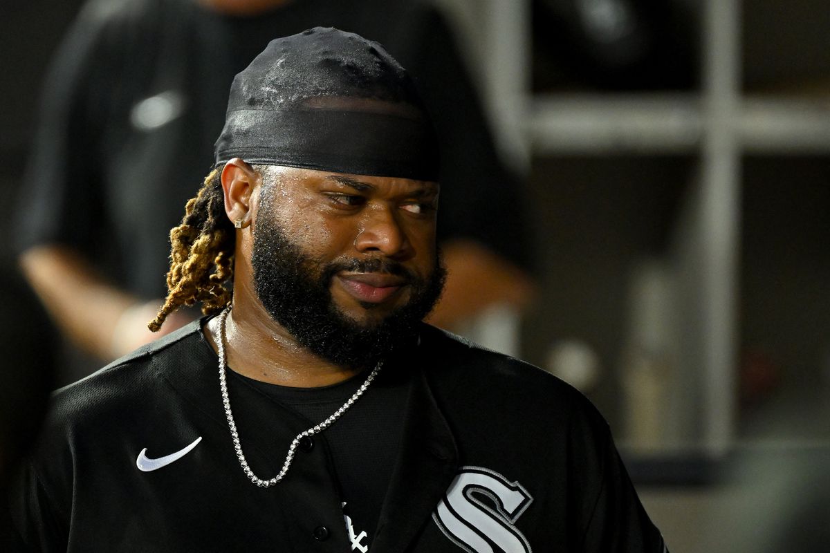 Johnny Cueto #47 of the Chicago White Sox looks on against the Arizona Diamondbacks on August 26, 2022 at Guaranteed Rate Field in Chicago, Illinois.