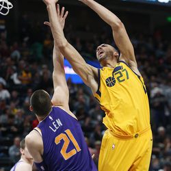 Utah Jazz center Rudy Gobert (27) shoot over Phoenix Suns center Alex Len (21) in Salt Lake City on Thursday, March 15, 2018. The Jazz 116-88.