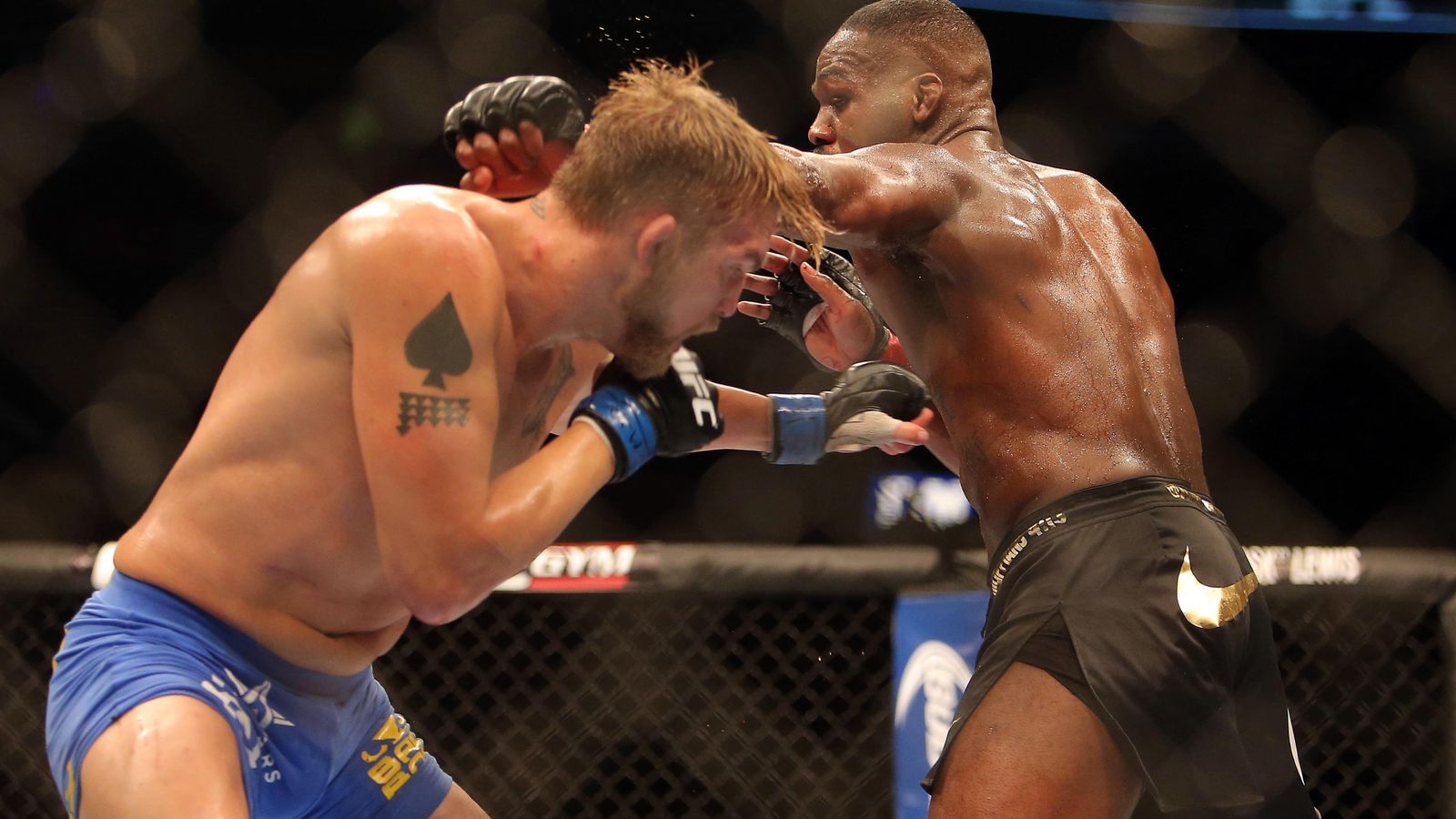 Fight of the Year: Alexander Gustafsson vs. Jon Jones at UFC 165 - MMA ...
