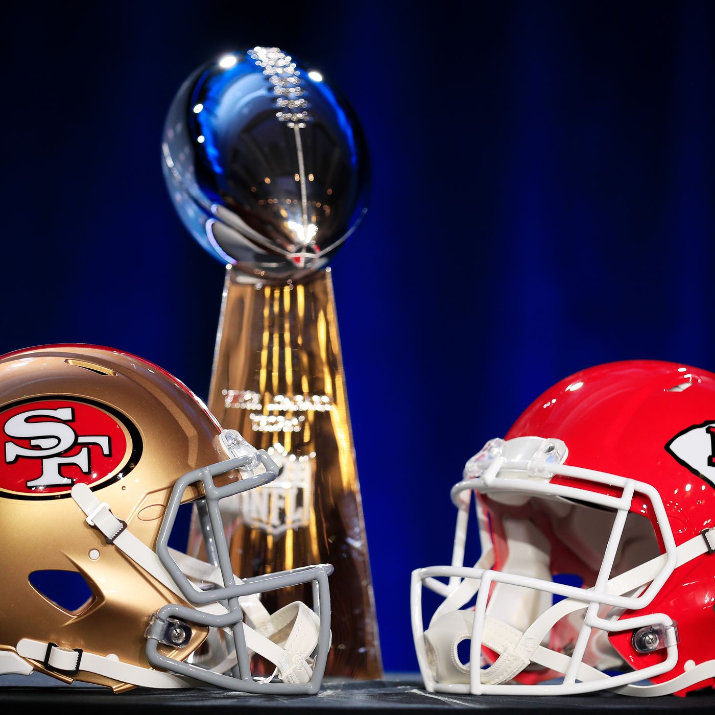 San Francisco 49ers 5-Time Super Bowl Champions (Trophies)