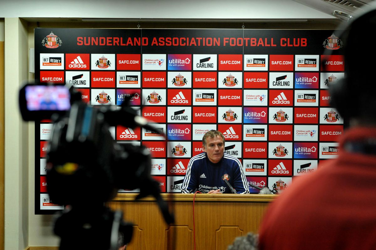Sunderland Unveil New Manager Phil Parkinson