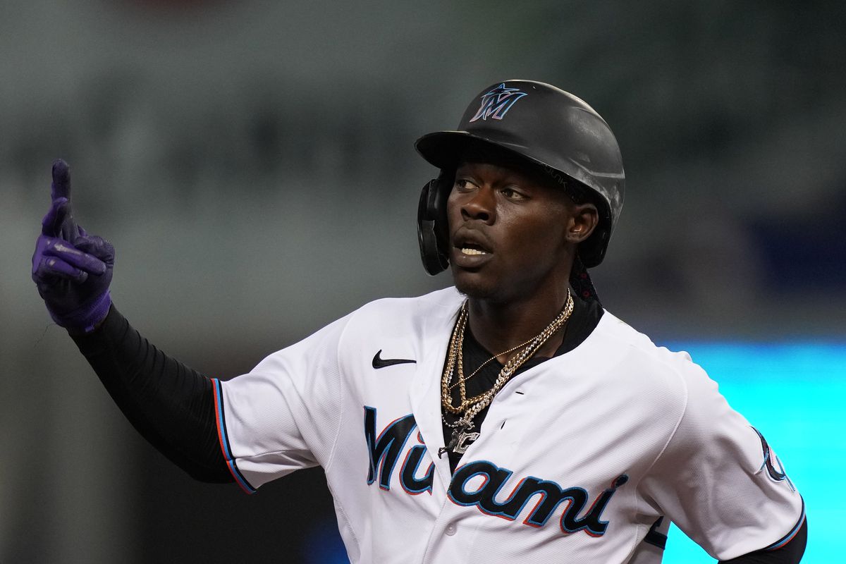 Miami Marlins shortstop Jazz Chisholm Jr. (2) rounds the bases after hitting a solo homerun in the 1st inning against the Atlanta Braves at loanDepot park