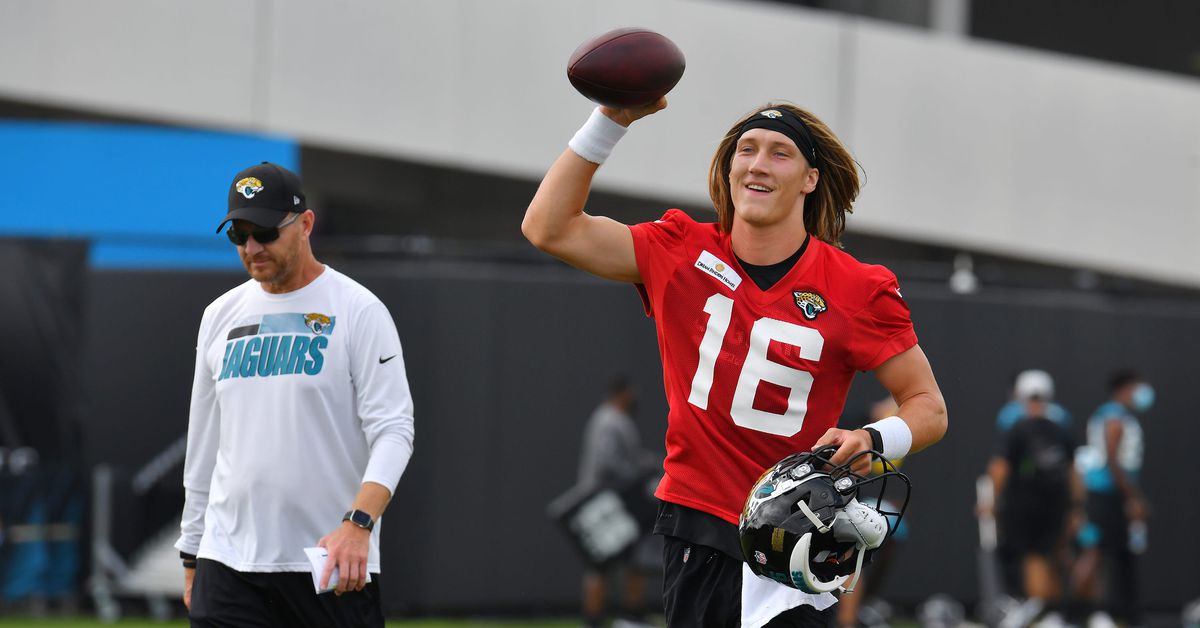 Jaguars Everyday: Encouraging indicators from Trevor Lawrence at scrimmage