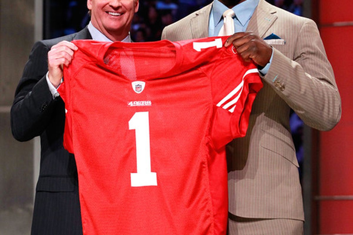 Like the St. Louis Rams, the San Francisco 49ers drafted a top pass rusher in the first round of the 2011 NFL Draft.