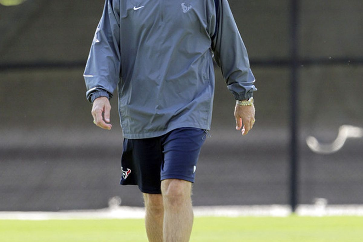 HOUSTON - MAY 21: Houston Texans head coach Gary Kubiak during the first day of OTA's at the Methodist Training Center at Reliant Park on May 21, 2012 in Houston, Texas.  (Photo by Bob Levey/Getty Images)