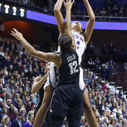 The UCF Knights take on the UConn Huskies in the 2019 American Athletic Conference Women’s Basketball Tournament finals at Mohegan Sun Arena in Uncasville, CT on March 11, 2019.