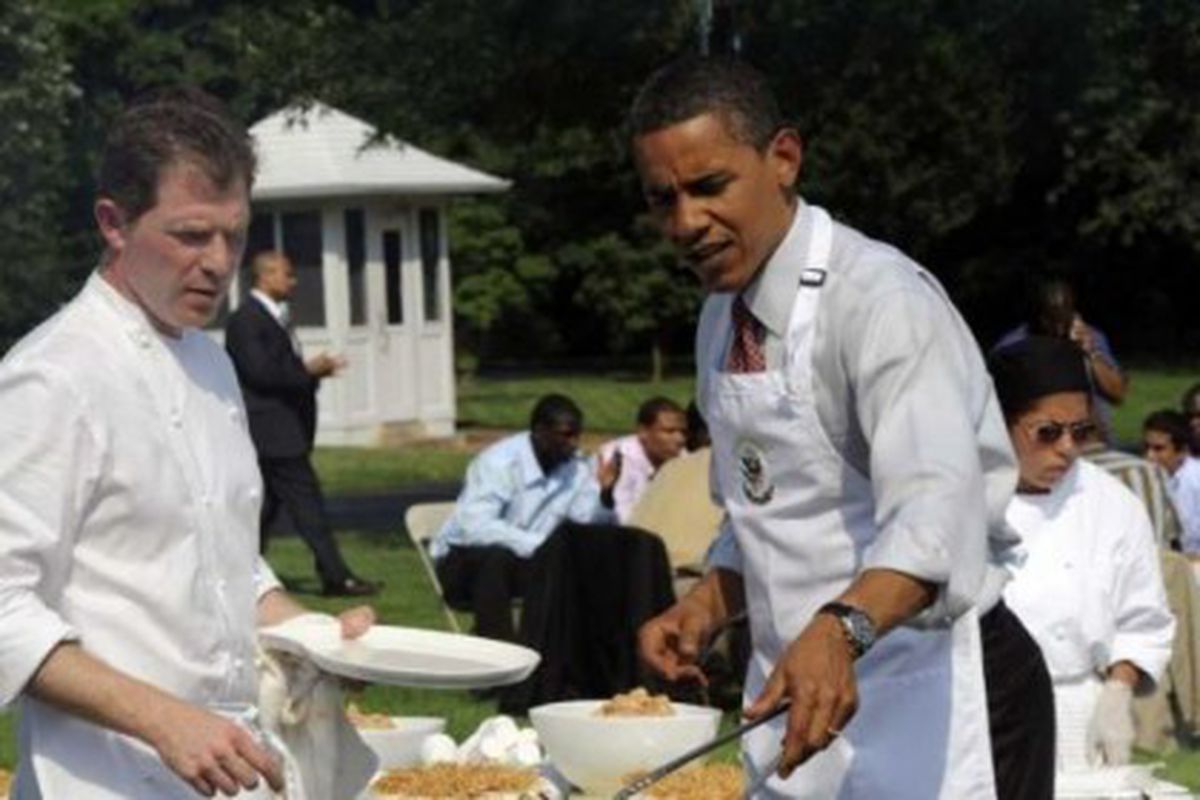 Celebrity chef Bobby Flay (Bar Americain, Mesa Grill) gave President Obama some <a href="http://www.slashfood.com/2009/06/20/obama-grills-with-bobby-flay/" rel="nofollow">backyard grilling tips</a> on a visit to the White House in June of 2009. (<a 