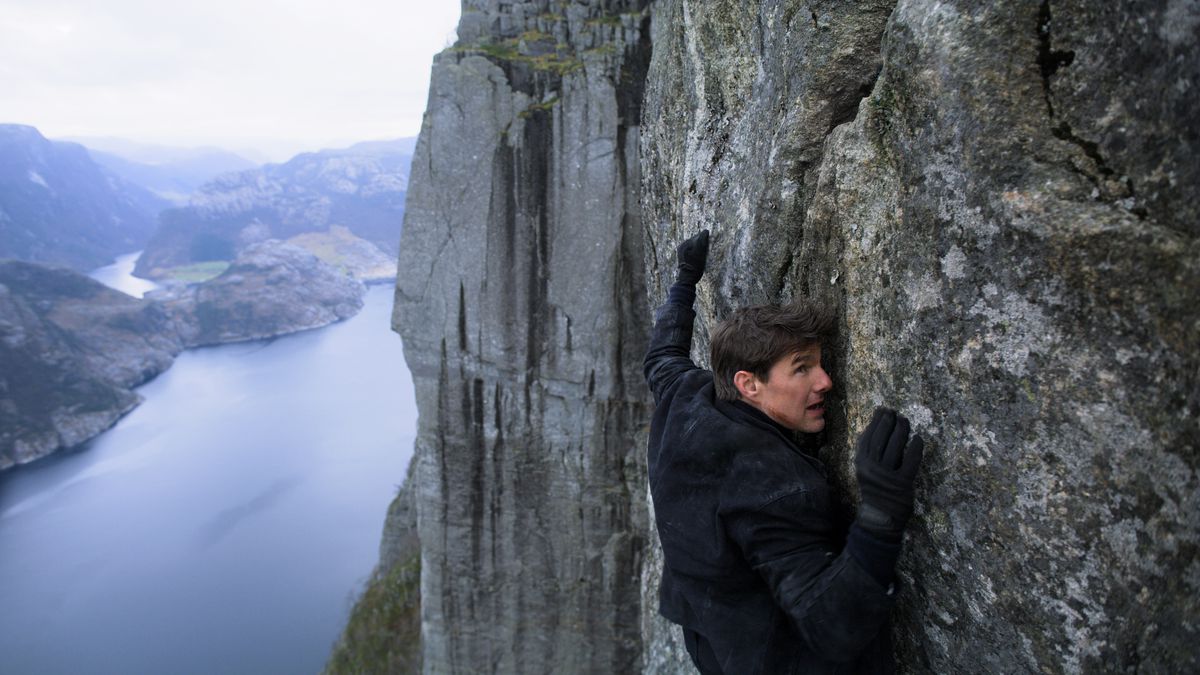 Mission: Impossible - Fallout - Ethan Hunt hanging on to a cliff face