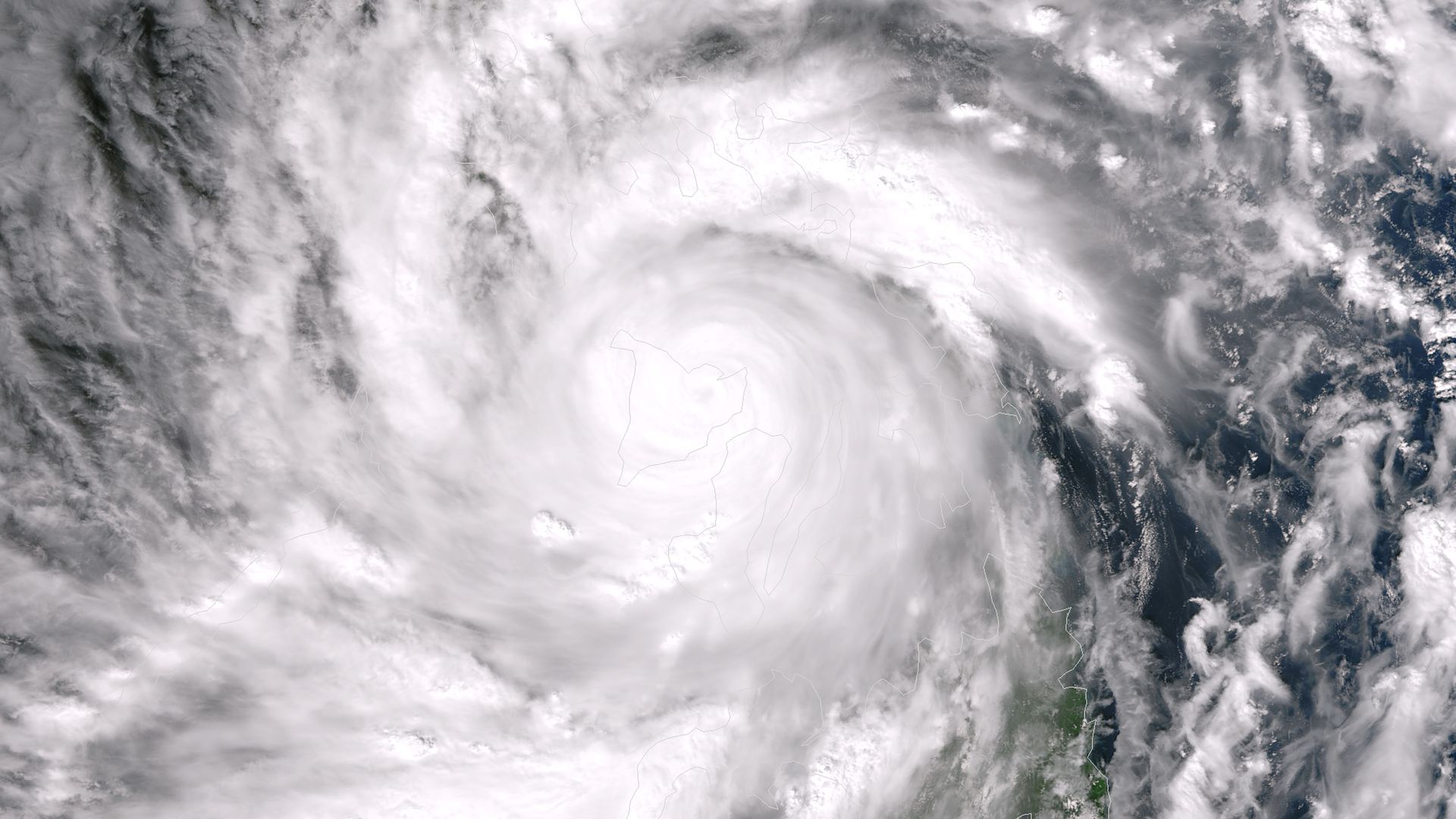 Super Typhoon Haiyan Slams Into Philippines