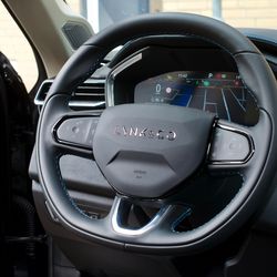 <em>Lynk & Co 01: fat comfy steering wheel.</em>