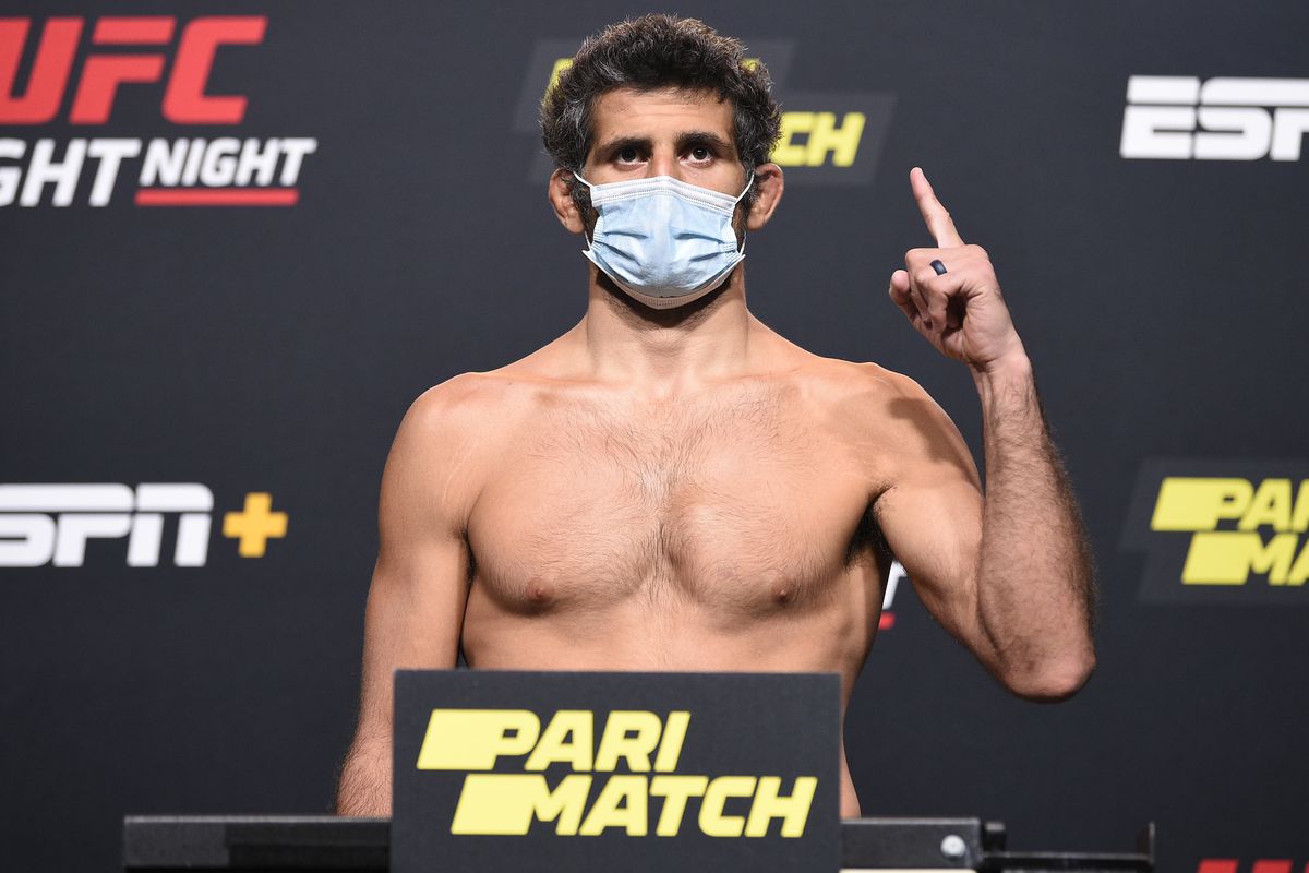 Beneil Dariush of Iran poses on the scale during the UFC Fight Night weigh-in at UFC APEX on August 07, 2020 in Las Vegas, Nevada.