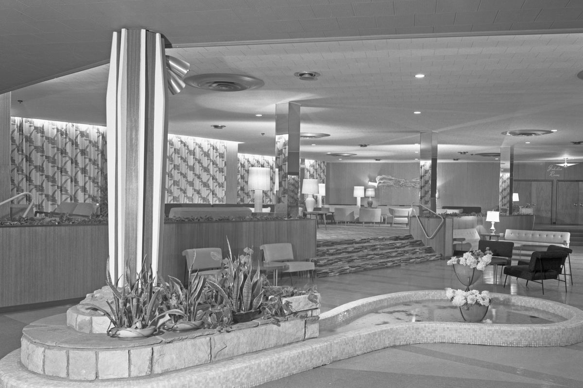 Hotel Zeiger, Ellenville, New York; 1957