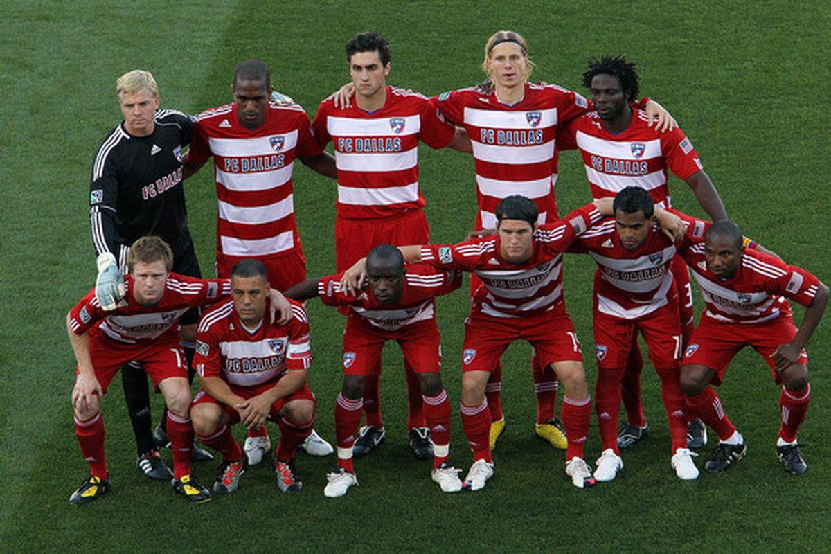 FRISCO, TX - MAY 20:  FC Dallas poses for a photo at Pizza Hut Park on May 20, 2010 in Frisco, Texas.  (Photo by Ronald Martinez/Getty Images)