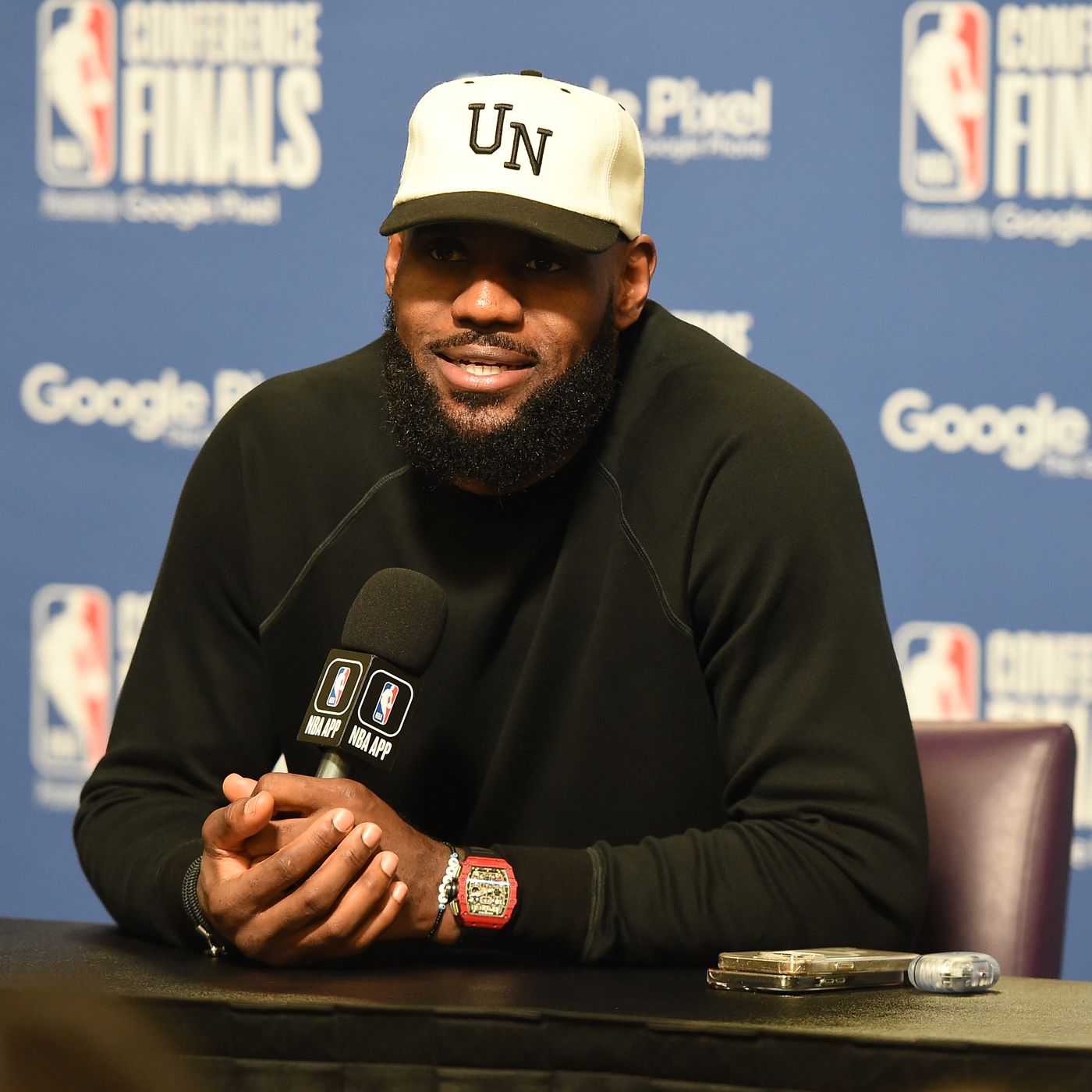 Heat's plan for LeBron James' No. 6 after NBA retires Bill