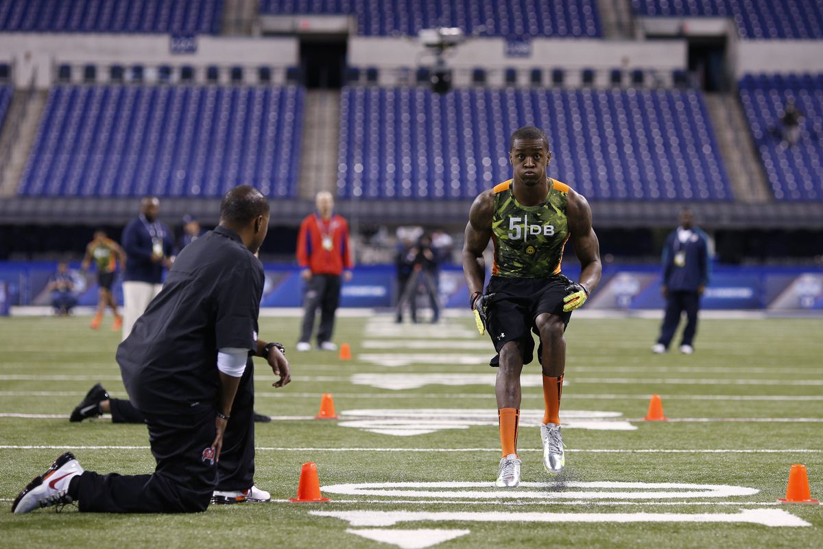 Thorpe Award winner Jonthan Banks seems to have slipped just out of the first round due to a 4.51 40-yd dash at his Pro Day. Could he be an early second round target of the Jaguars? 