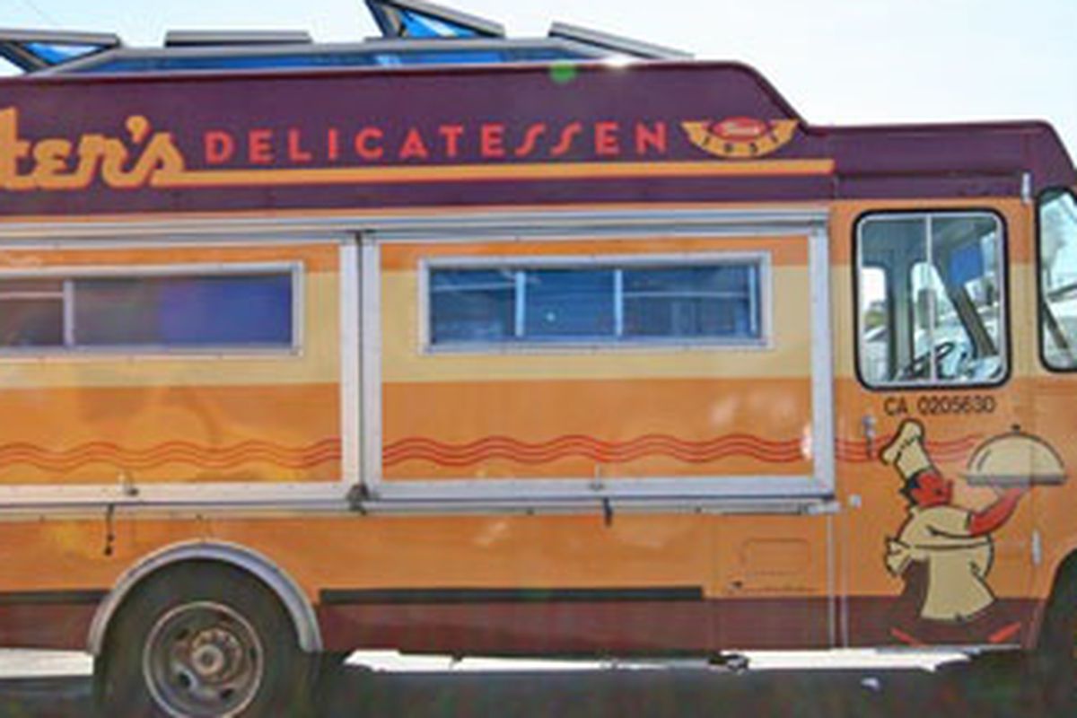 Image of Canters Deli truck courtesy <a href="http://www.savethedeli.com/2010/03/18/canters-goes-mobile-with-deli-truck/">Save the Deli</a>