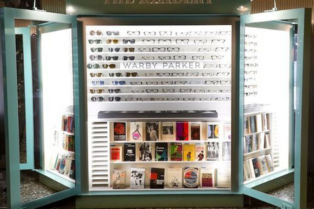 Warby Parkers East Village pop-up shop