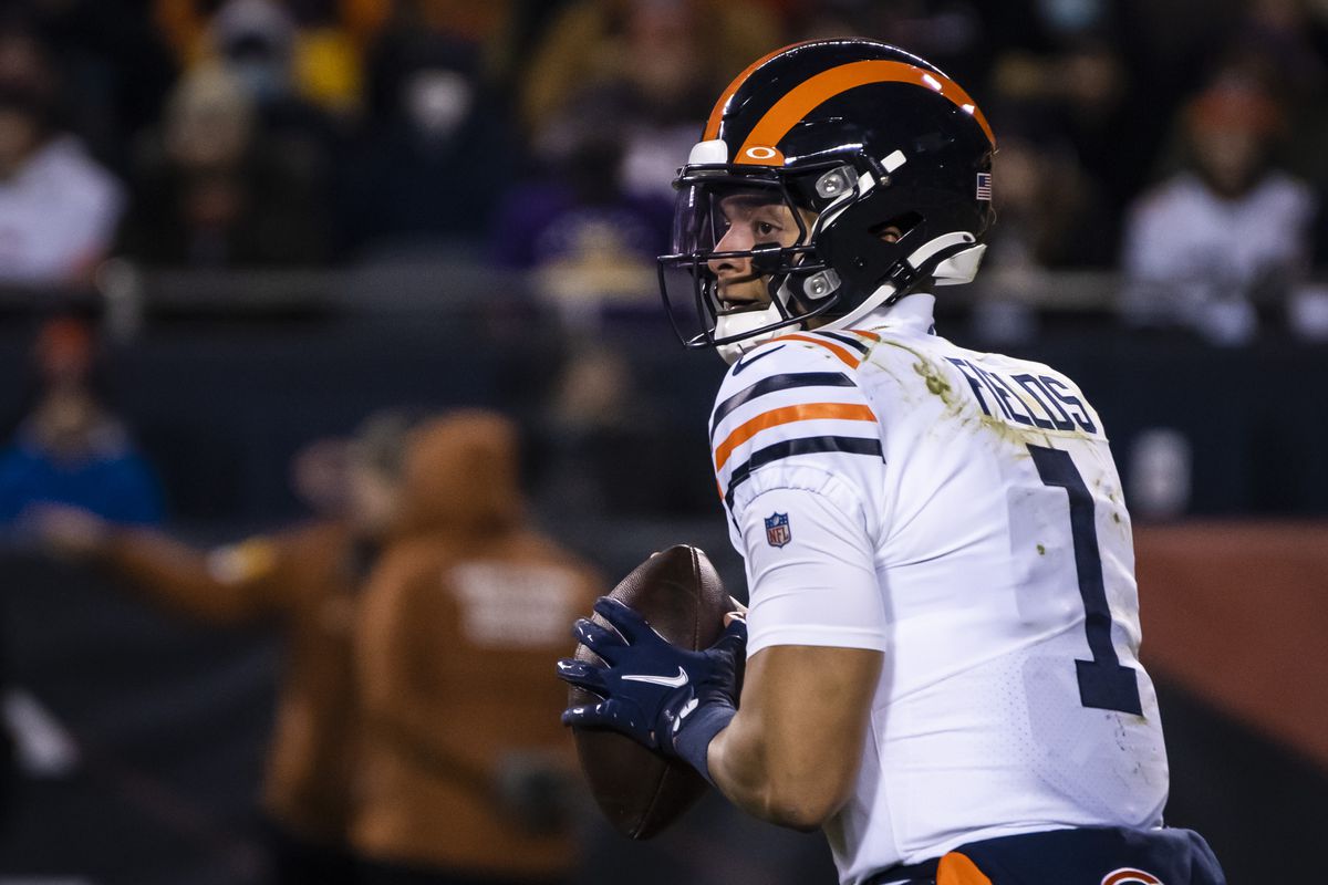 Bears quarterback Justin Fields prepares to throw the ball during the third quarter of Monday night’s game against the Minnesota Vikings.