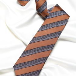 New to the swag bags this year: a necktie inspired by jazz musician (and the designer's hubby) Ramsey Lewis. 