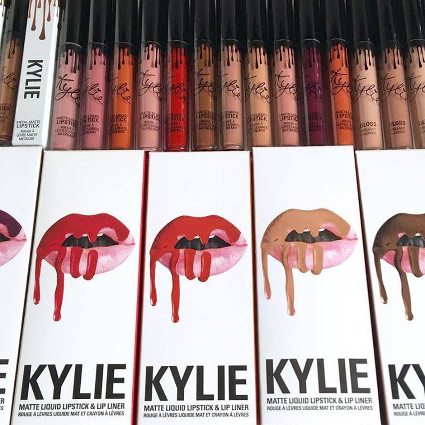 Kylie Jenner Is Planning to Open a Kylie Cosmetics Store -