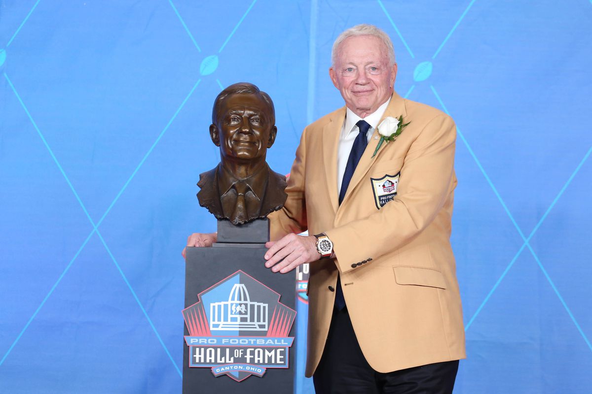 NFL: Pro Football Hall of Fame-Enshrinement