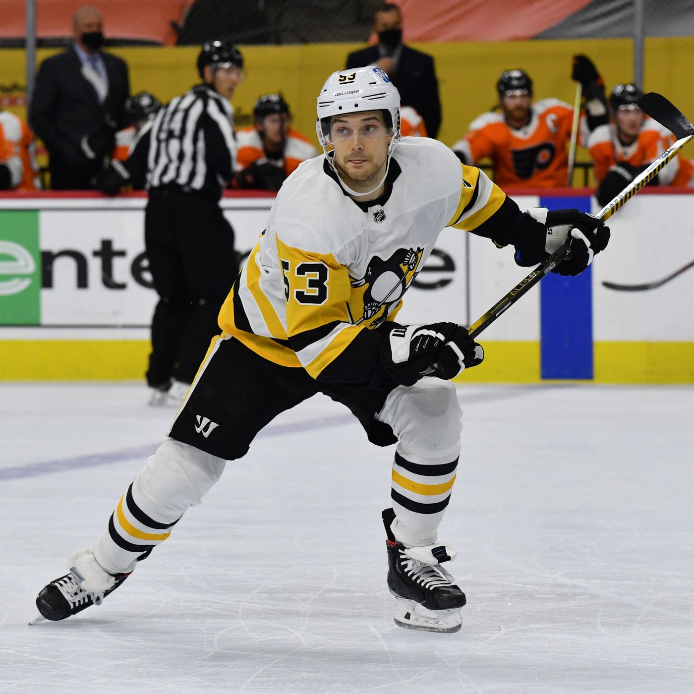 Teddy Blueger, an 'elite' role player for the Penguins, takes the next step  in his comeback