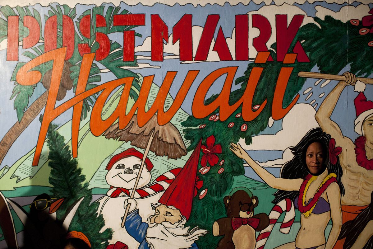 Hawaii Celebrates The Holiday Season