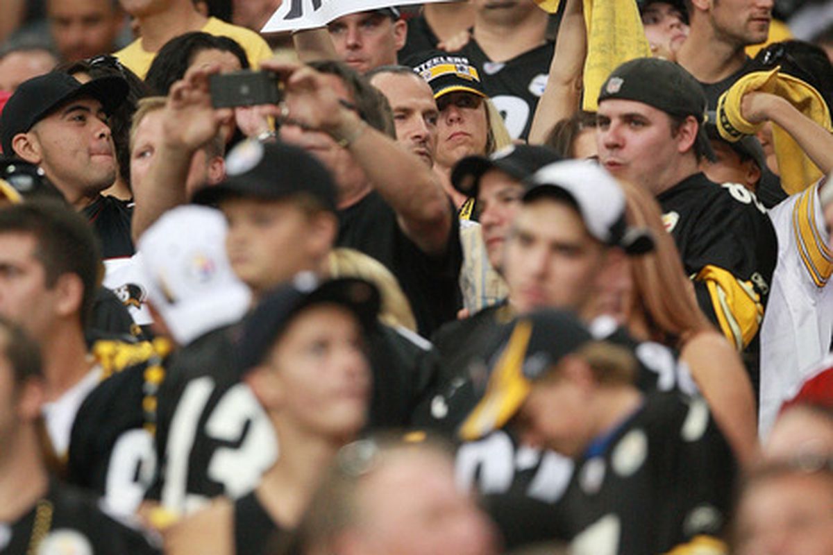 GLENDALE, AZ - OCTOBER 23:  Visiting Pittsburgh Steelers fans cheer during the game against the Arizona Cardinals at University of Phoenix Stadium on October 23, 2011 in Glendale, Arizona.  (Photo by Karl Walter/Getty Images)
