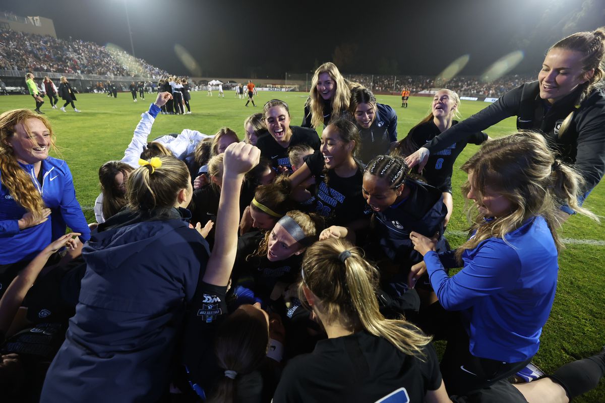 BYU celebrates after beating Santa Clara 3-2 in a penalty kick shootout during the NCAA women’s soccer tournament semifinals.