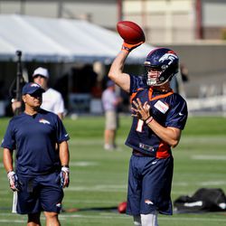 Rookie Kyle Sloter warms up during the first day of Denver Broncos training camp. 