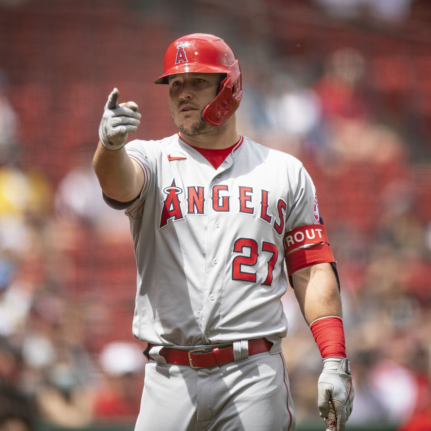 MLB trade rumors and news: Mike Trout out 6-8 weeks, La Russa-Mercedes feud  heats up - MLB Daily Dish