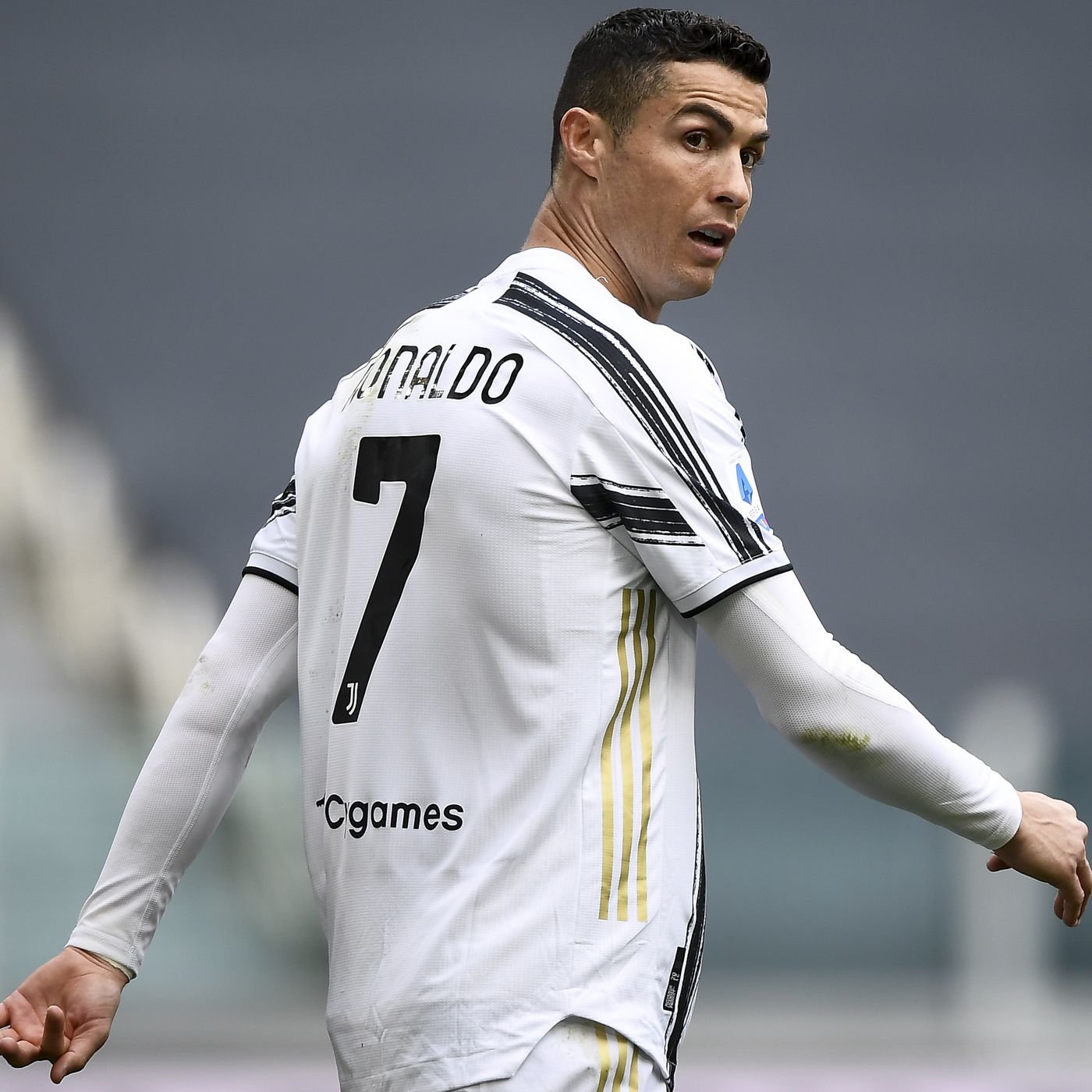 Cristiano Ronaldo ruled out for Juventus&#39; trip to Bergamo to face Atalanta  - Black &amp; White &amp; Read All Over