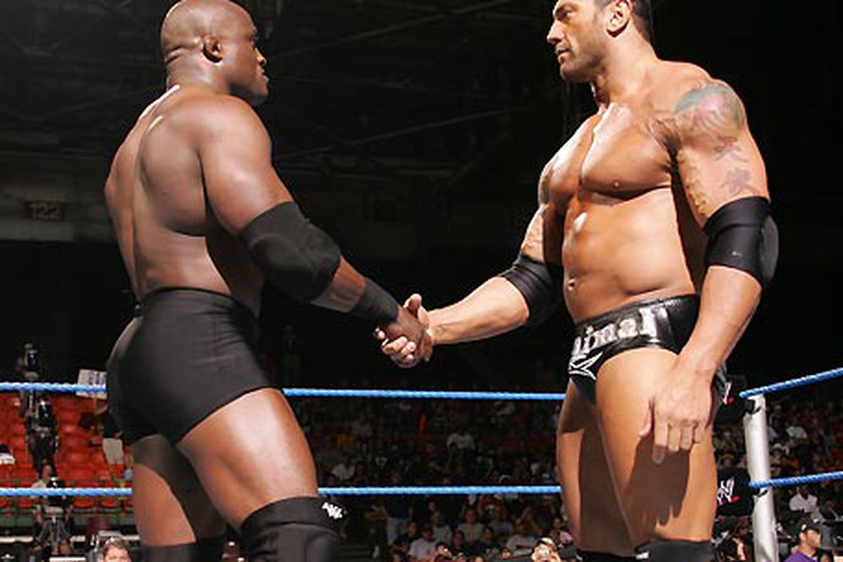via <a href="http://www.wrestlingsuperstars.org/wp-content/uploads/2009/11/Batista-with-Bobby-Lashley.jpg">www.wrestlingsuperstars.org</a>