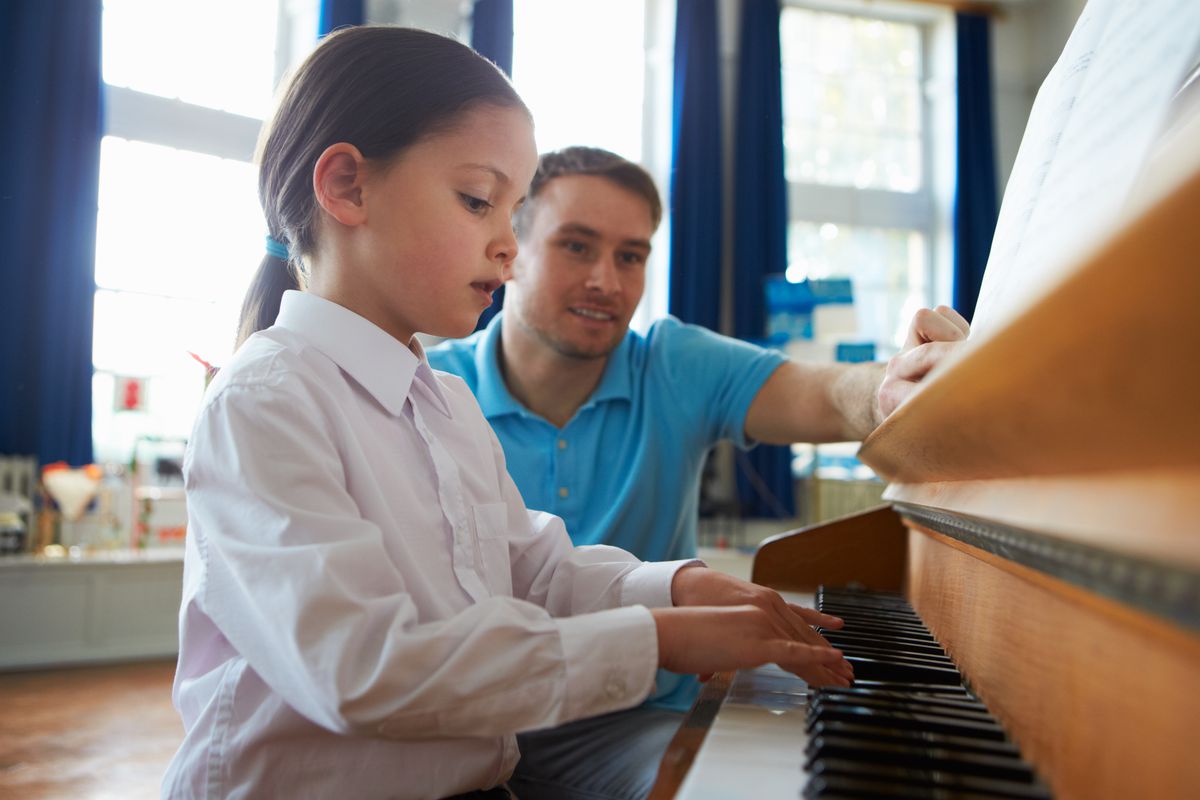 Do expensive sports or music lessons pay off? Eight in 10 American parents believe their child’s participation in extracurricular pursuits could one day lead to income, according to a new online poll.