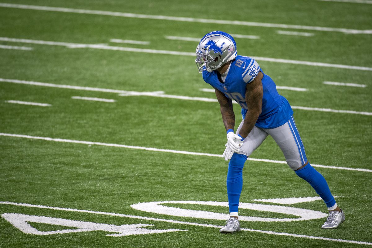 Kenny Golladay #19 of the Detroit Lions lines up during the third quarter against the New Orleans Saints at Ford Field on October 4, 2020 in Detroit, Michigan.
