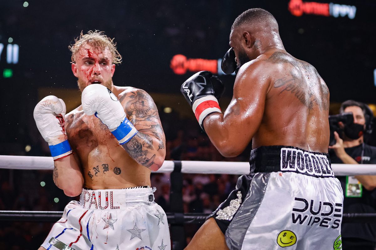 Jake Paul’s KO of Tyron Woodley is going to go viral, and some boxing pros give their thoughts