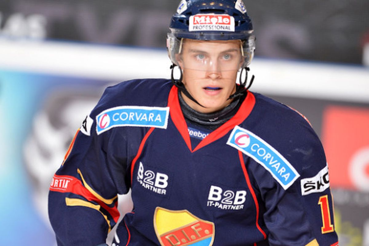 Alexander Wennberg Report Card for the Columbus Blue 