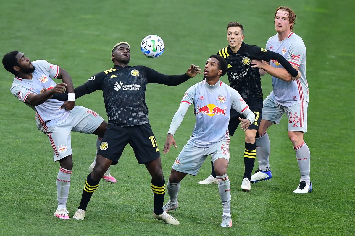 New York Red Bulls v Columbus Crew SC: Round One - MLS Cup Playoffs