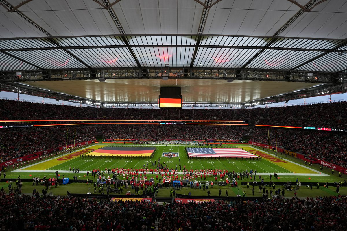 NFL: Frankfurt Games-Miami Dolphins at Kansas City Chiefs