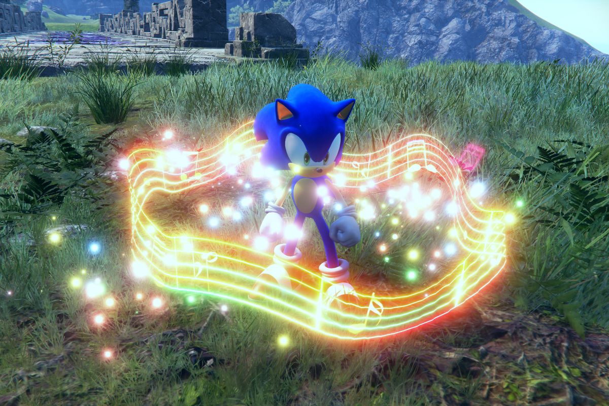Sonic the Hedgehog stands in a grassy field surrounded by a colorful band of musical notes in a screenshot from Sonic Frontiers