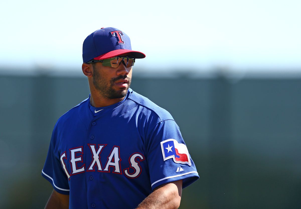 MLB: Russell Wilson practices with Texas Rangers