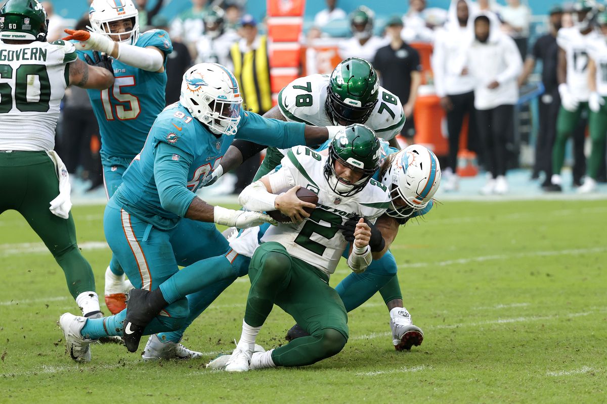 miami dolphins new york jets football game