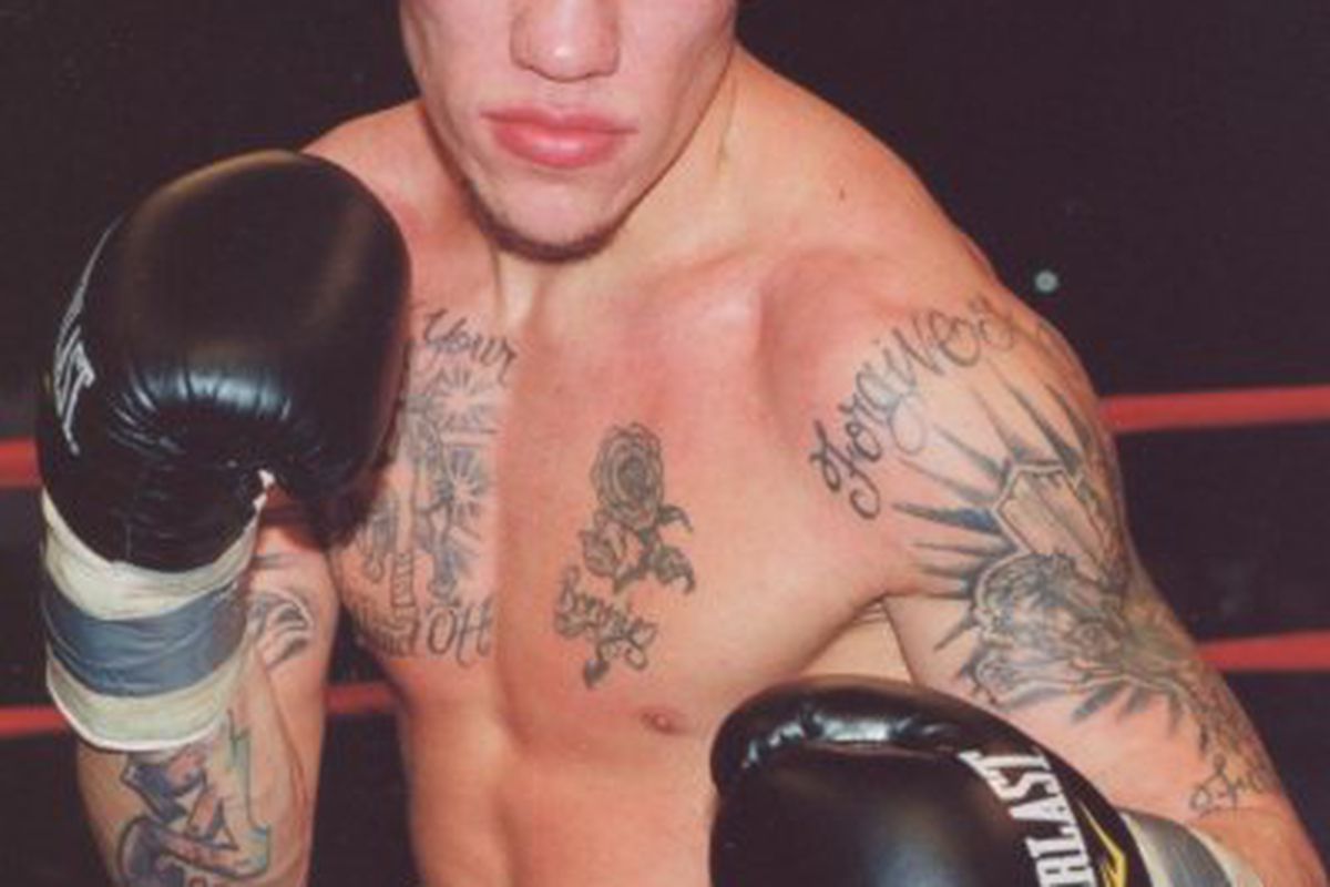 Gabriel Rosado will try to tattoo Alfredo Angulo with his punches this Friday night.