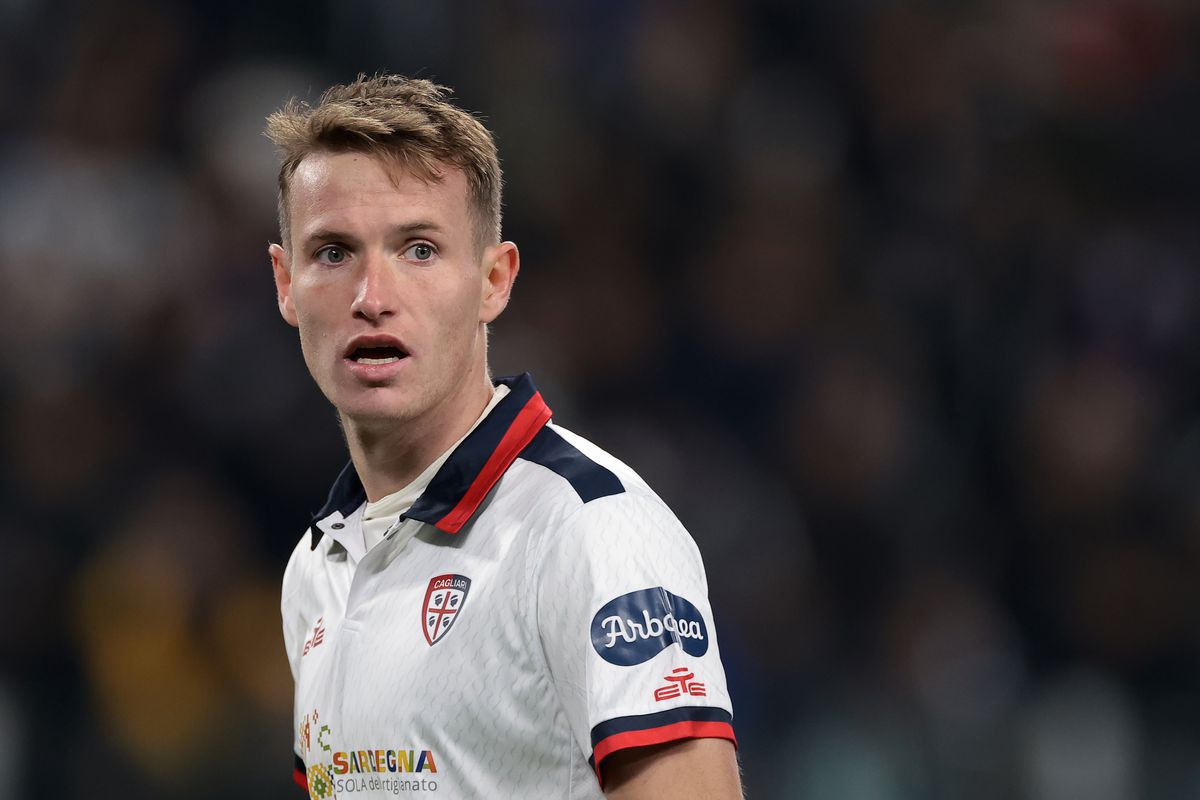 Jakub Jankto plays for Serie A side Cagliari in Italy.