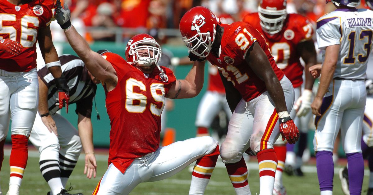 Arrowheadlines: Three former Chiefs named as semi-finalists for 2023 hall of fame class
